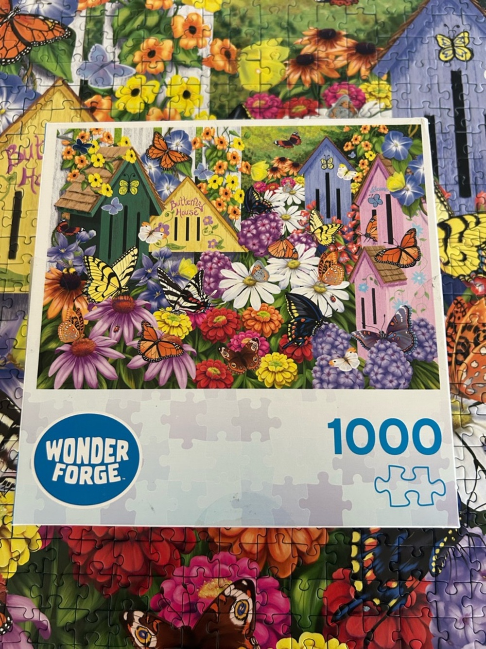 Garden Neighbours  1000 Piece Wonder Forge Ravensburger Puzzle - Butterflies